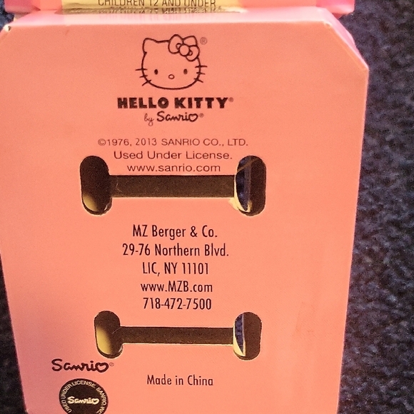 Hello Kitty Pink Leopard Pattern Watch - Picture 4 of 8